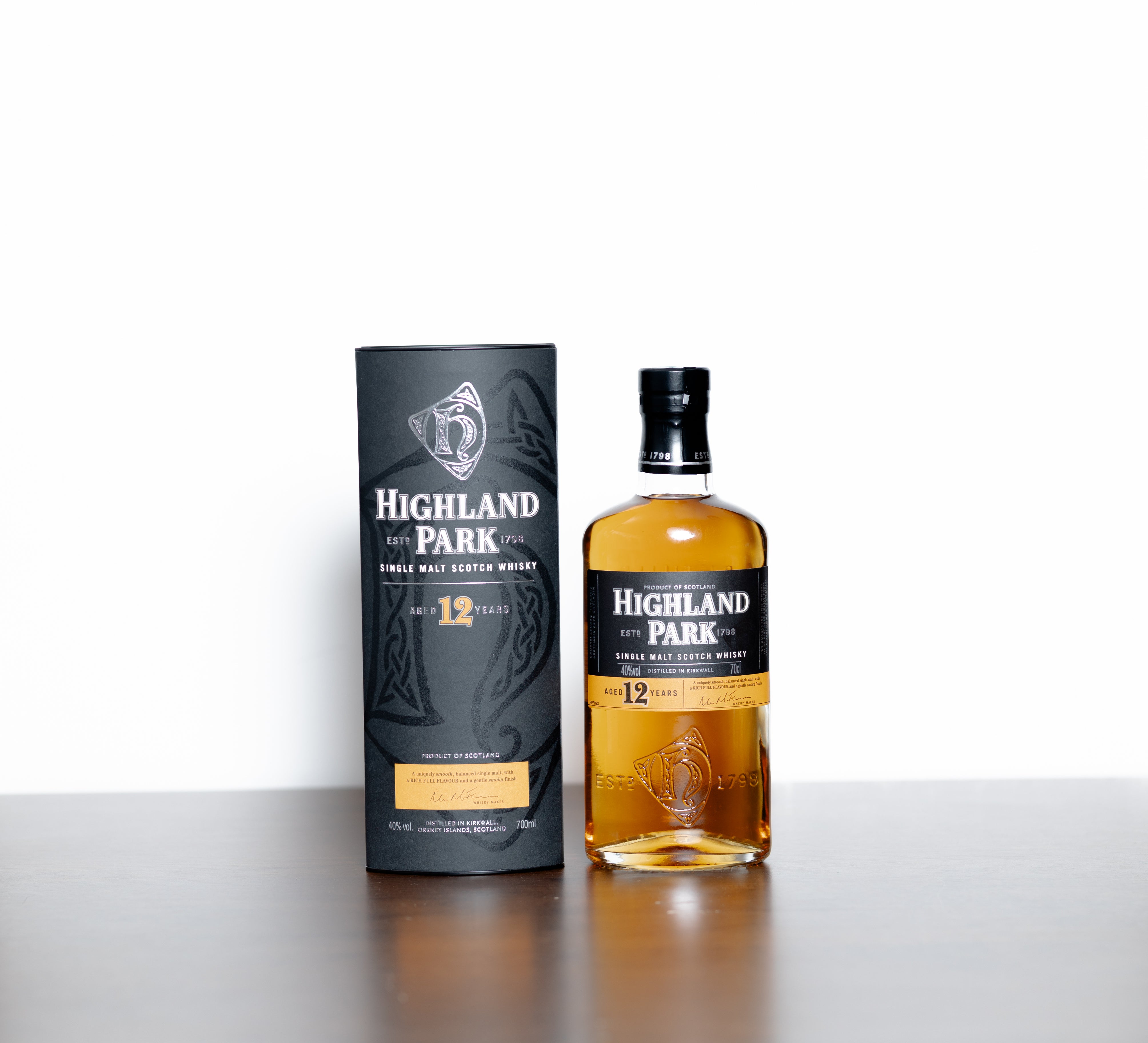 Mars “The Malt of Kagoshima” 25 Year Old – Vintage Japanese Single Malt, Distilled May 1984, Bottled Oct 2009, 46% ABV, 72cl (3,018 Numbered Bottles)