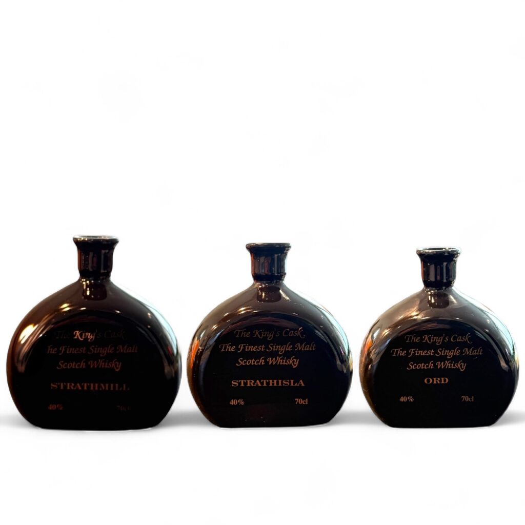 The Kings Cask – The finest Single Malt Scotch Whisky 3 x 70cl (Strathmill, Strathisla & Ord)