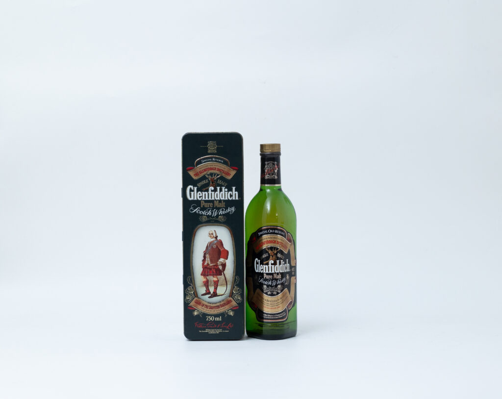 Glenfiddich Special Old Reserve – Clans of the Highlands “Clan Stewart”, 40% ABV, 70cl