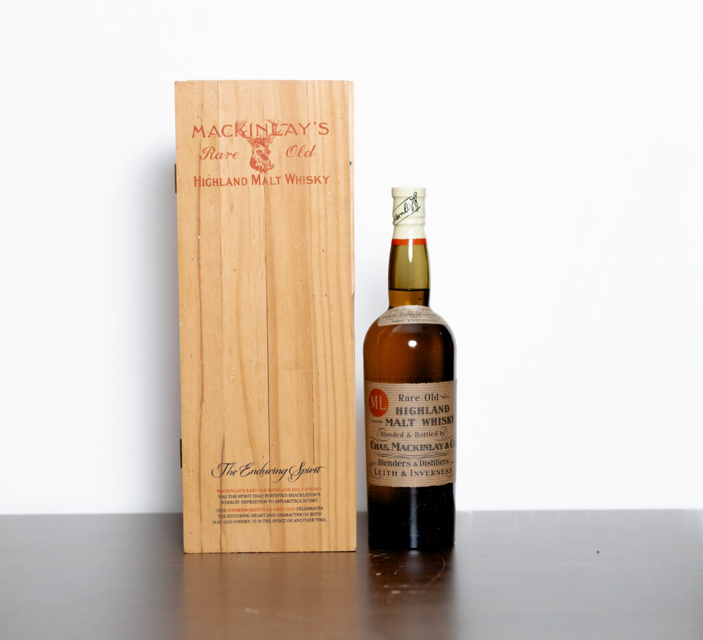 Mackinlay’s Shackleton Replica (1st Edition) – Blended Scotch Whisky, 70cl, 47.3% ABV (Limited 50,000) – Signed by Ernest Shackleton’s Daughter (With Wooden Case)