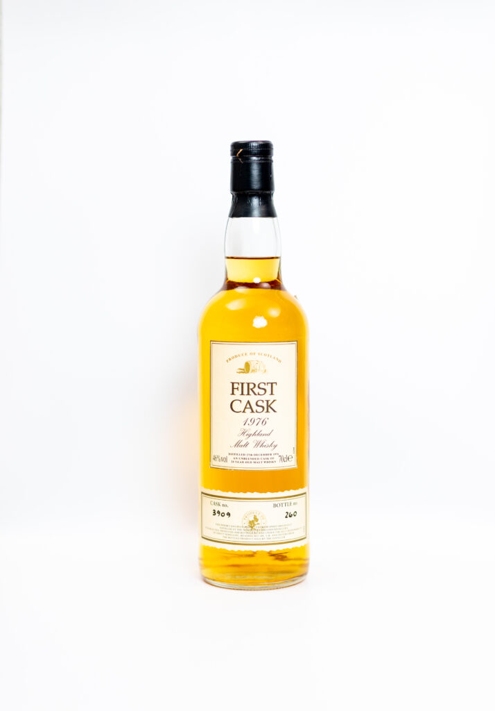 North Port Brechin First Cask 1976 – 24 Year Old – Bottle NO.260